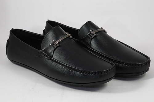 702 Black Loafer Shoes