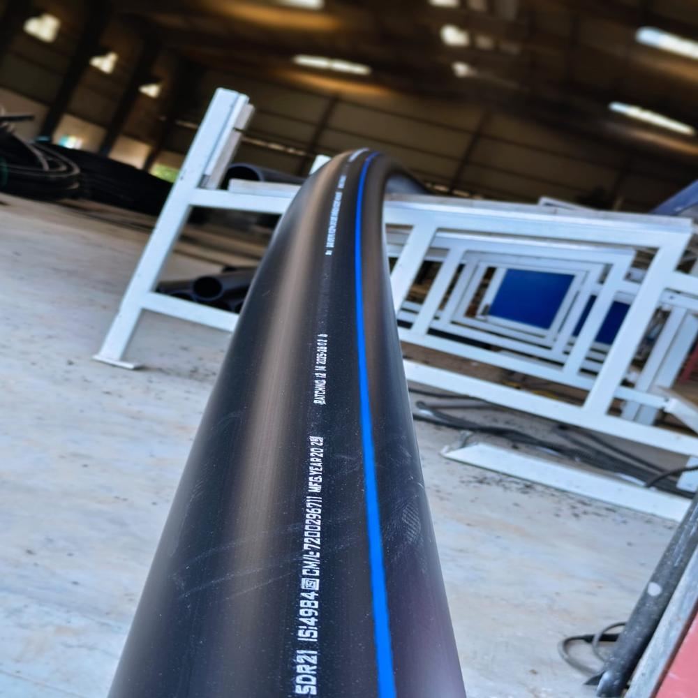 75mm Hdpe Water Pipe Sdr-21 - Color: Black