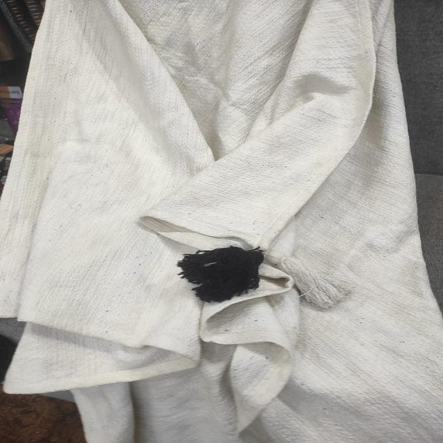 Polyester Cotton Throws - Cotton Material, 315 Grams, Available In All Colors | Dobby Style, Woven Technique For Bed, Sofa, Couch, Drape Use