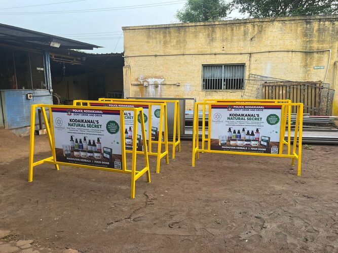 Barricade Stand - Galvanized Iron, 100 Cm | Yellow Color, High Strength, Manual Function For Traffic Management And Brand Advertising