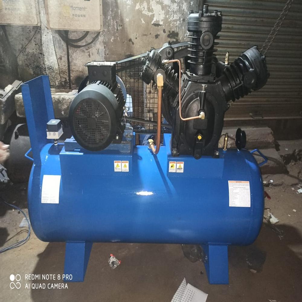 INDUSTRIAL AIR COMPRESSOR 