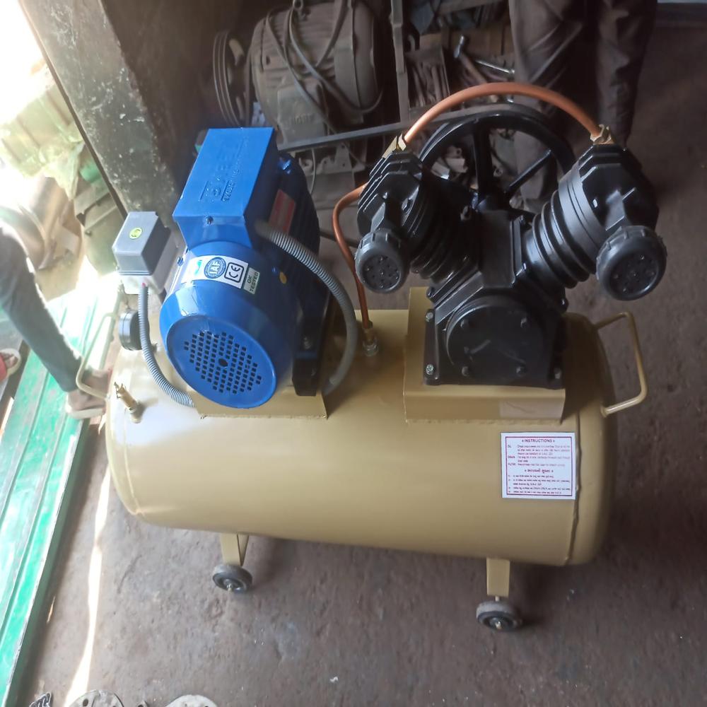 Air Compressor - Material: Ms