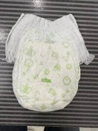 Baby Dipers Medium Size