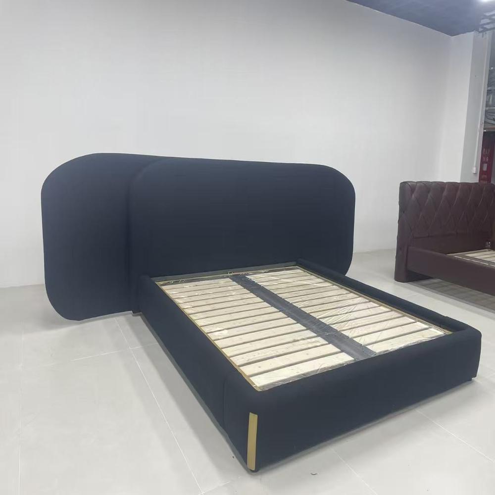 Luxury Modern Black Velvet Upholstered Platform Bed