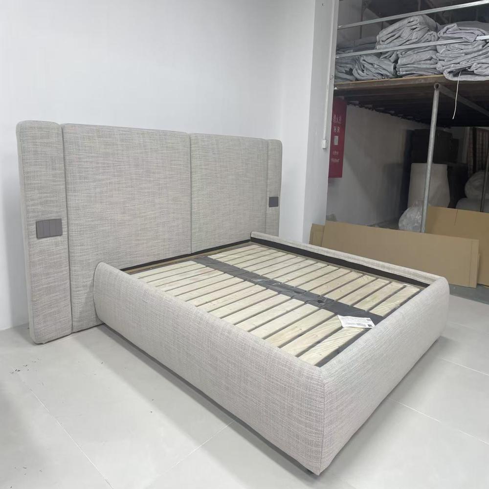 Modern Luxury Light Gray Linen Upholstered Platform Bed with Oversized Modular Headboard