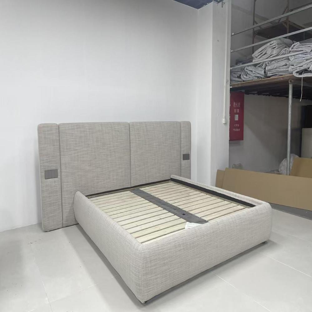 Modern Luxury Light Gray Linen Upholstered Platform Bed with Oversized Modular Headboard