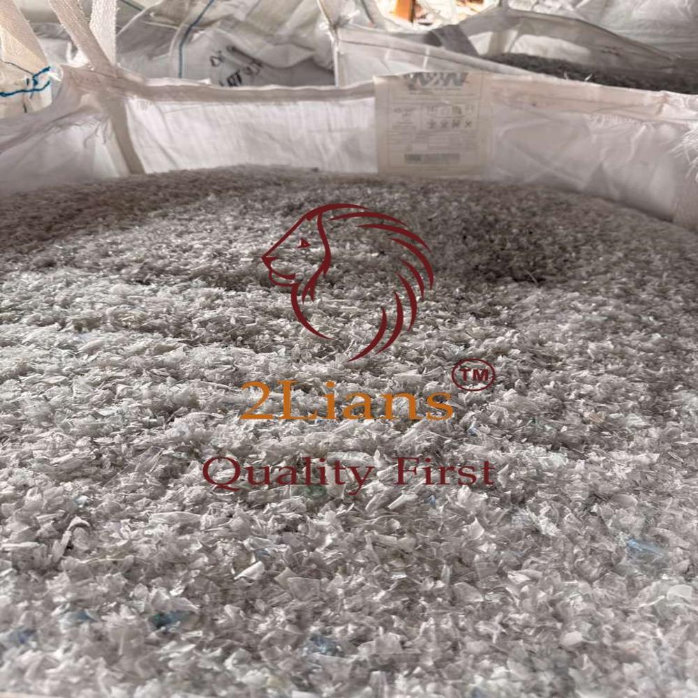 PET Flakes from bottles