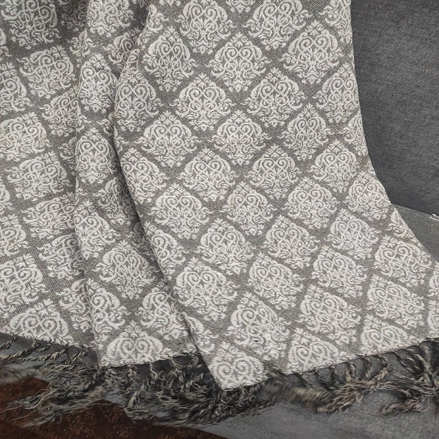 Polyester Cotton Throws - 320 Gsm, Jacquard Woven Style | Versatile Use For Bed, Couch, Sofa, Drape, Available In All Colors