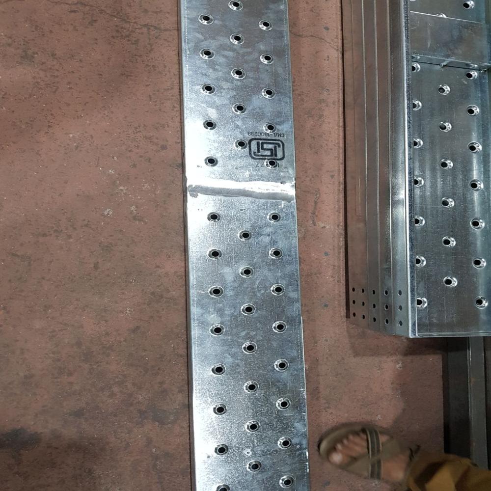 Galvanized Scaffold Planks Core Material: Mild Steel
