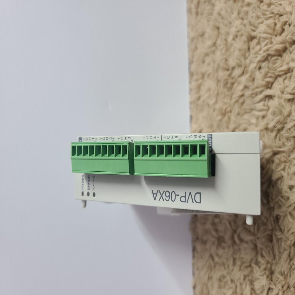 DVP06XA-E2 - Delta PLC