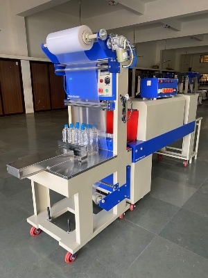 Semi automatic shrink wrapping