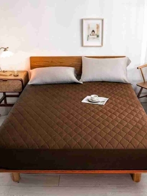 Fitted and quilted heavy quality mattress