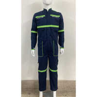 Industrial Green Safety Jacket Boiler Suit - Cotton Blend, Medium To Custom Sizes, Green, 2-inch Reflective Tape, Reinforced Seams