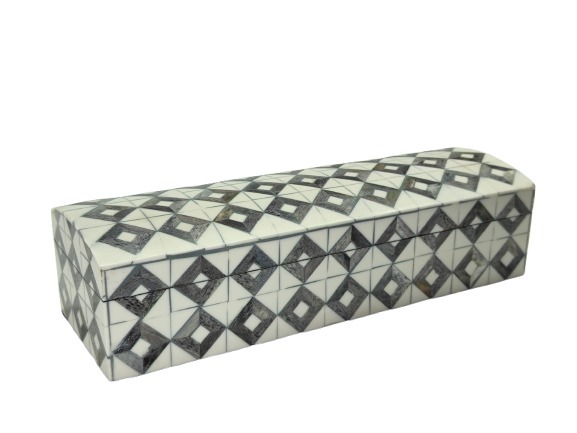 ARBX106 Geometric Pattern Storage Box