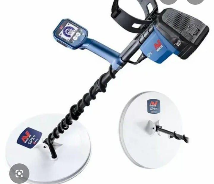 GPZ 7000 GOLD DETECTOR