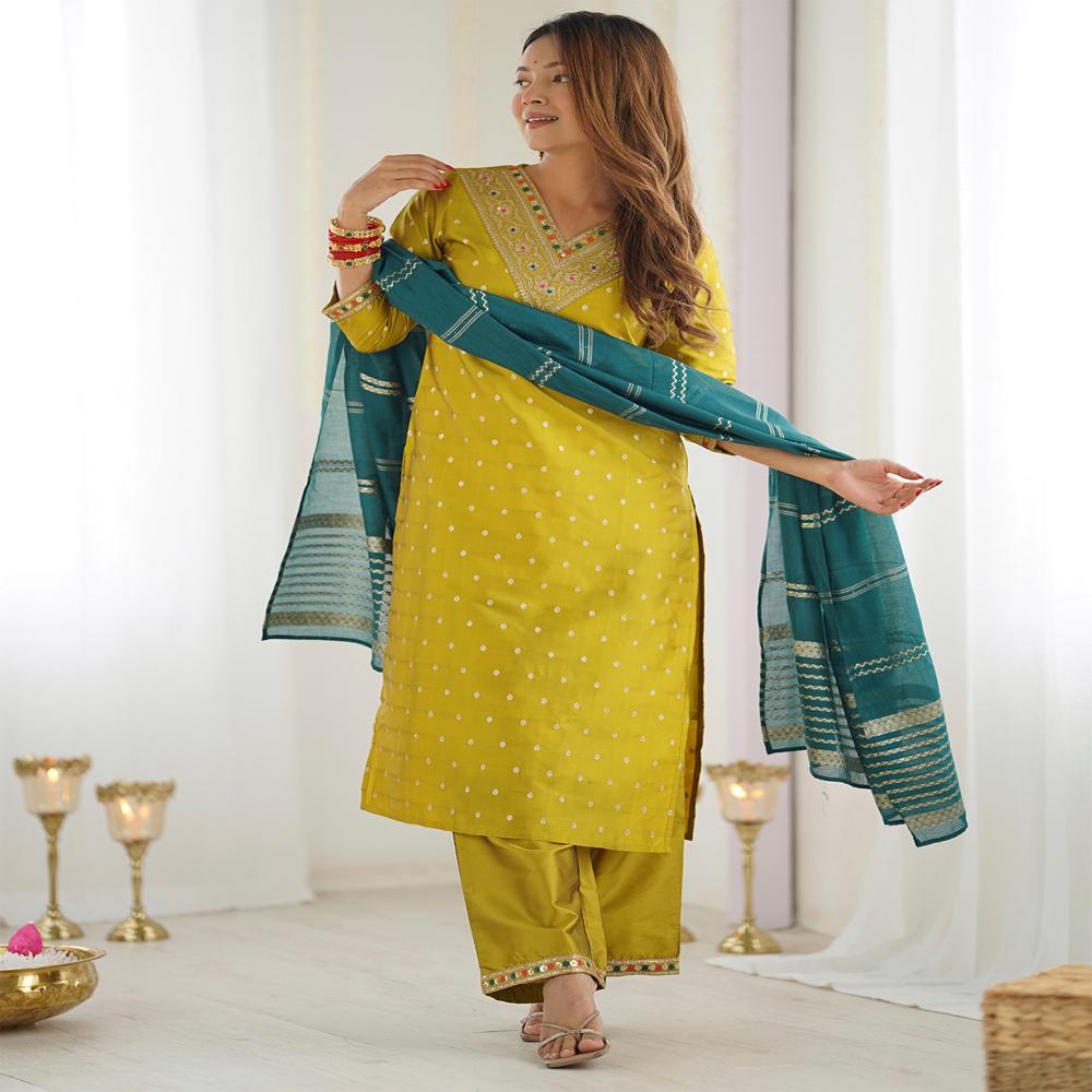 Kasturi Kurta Set - Bust Size: 32-40 Inch (In)