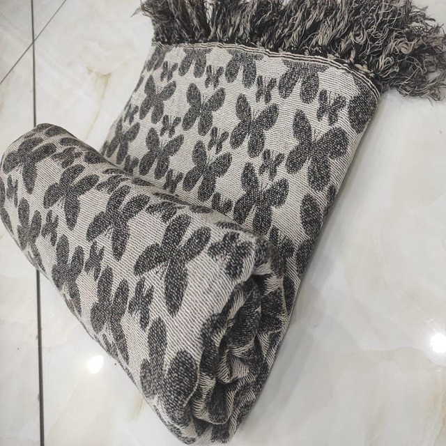 Butterfly Polyester Cotton Throw - Feature: Shrink-resistant