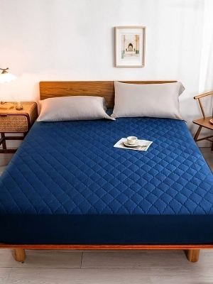 FITTED QUILTED HEAVY QUALITY MATTRESS