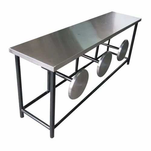 6 Seater Dining Table - Height: 34 Inch (In)