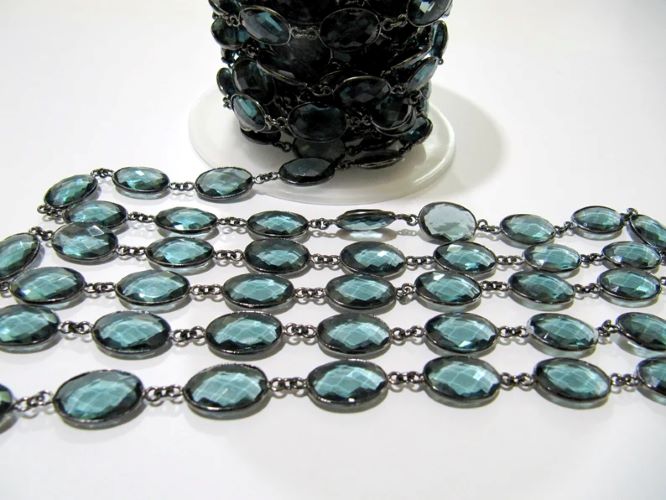 London Blue Topaz Quartz Oval Shape Bezel Connector Chain 10x13mm Size Chain 
