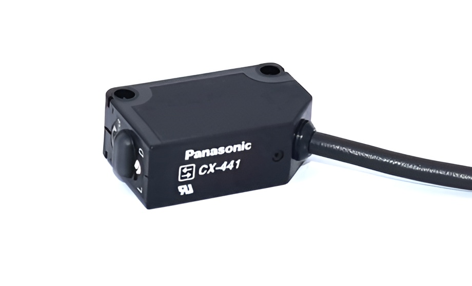 Panasonic CX-441 Photoelectric Sensor