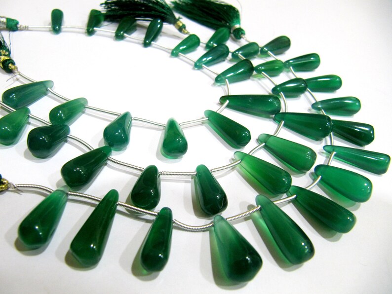 Natural Green Onyx Tear Drop Shape Plain Smooth Size 20 to 25mm long
