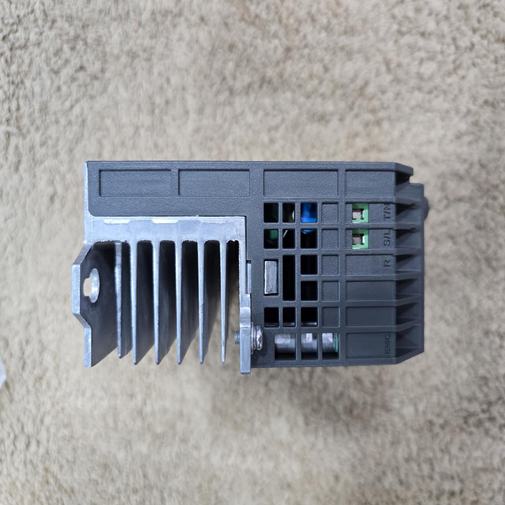 GD27-0R7G-S2-B - INVT VFD 0.75 kW / 1HP 230V