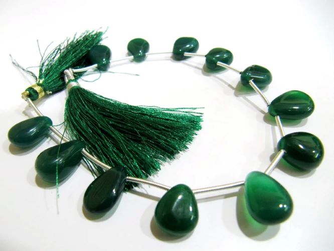 Natural Green Onyx Heart Pear Shape Plain Smooth 10x15 Size  Strand 8 Inches Long