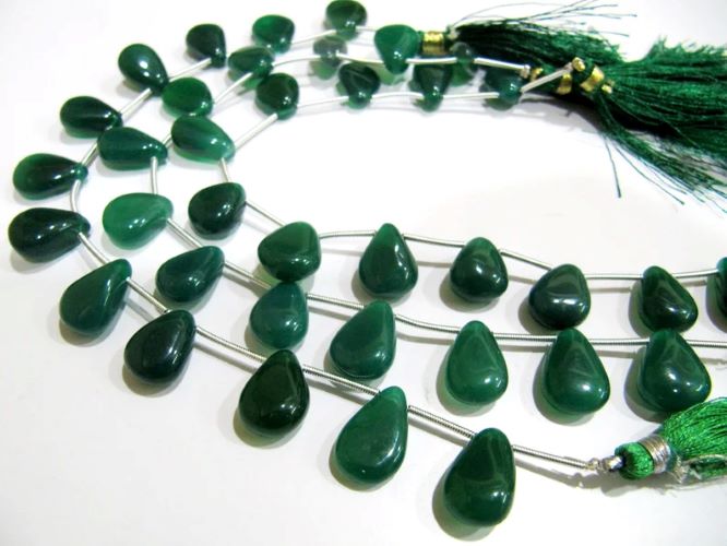 Natural Green Onyx Heart Pear Shape Plain Smooth 10x15 Size  Strand 8 Inches Long