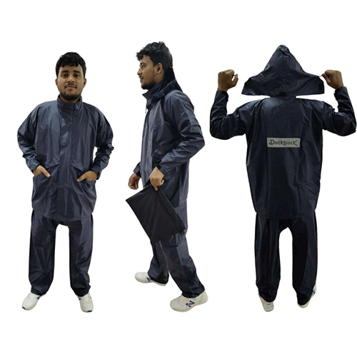DIPLOMAT Raincoat