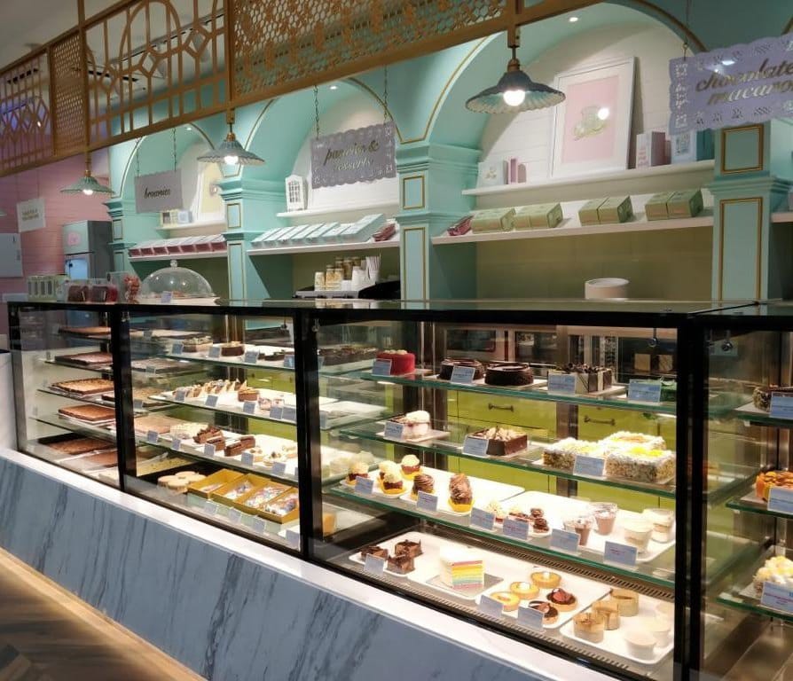 Sweet Display Counters Manufacturer - Height: 54 Inch (in)