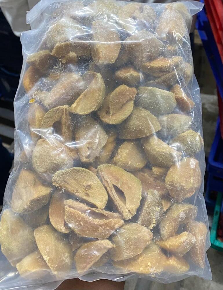 चिक्कू स्लाइस