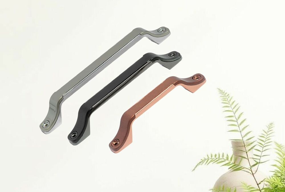 JD-1115 Zinc Cabinet Handle - Zinc Alloy, 128mm, Glossy Chrome | Rust-Proof, Curved Bar, Screw Mounted