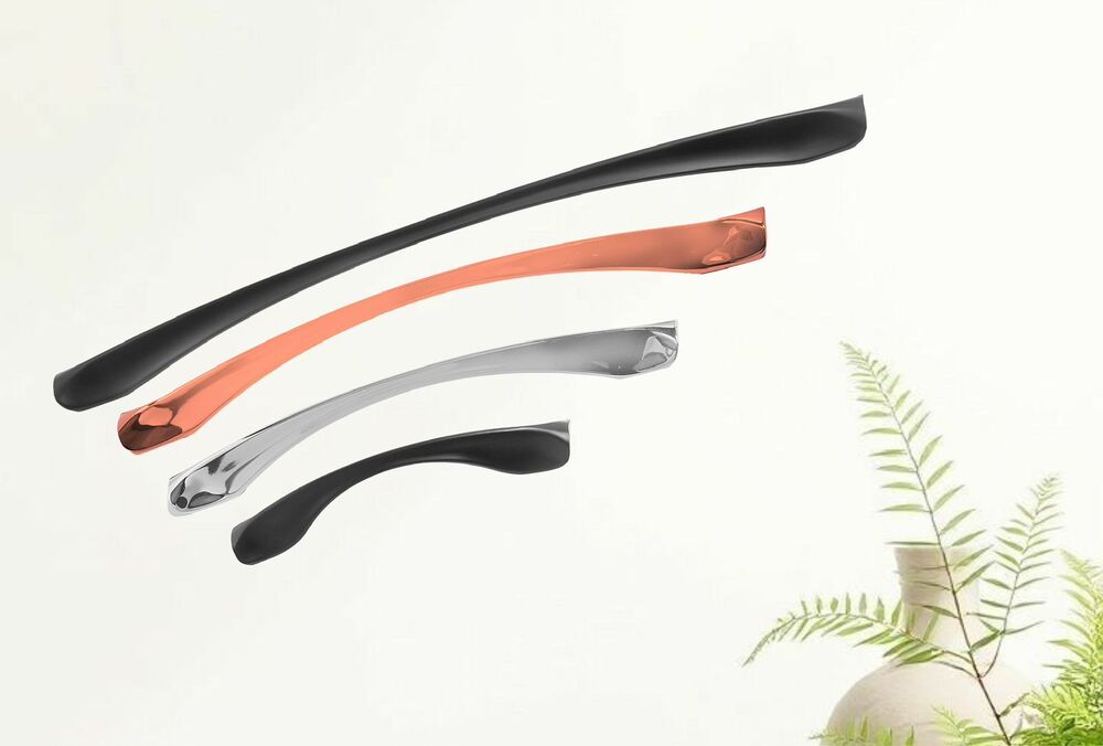 JD-1180 Zinc Cabinet Handle - Zinc Alloy, 128mm, Polished Chrome | Curved Profile, Corrosion Resistant, Screw Mounted