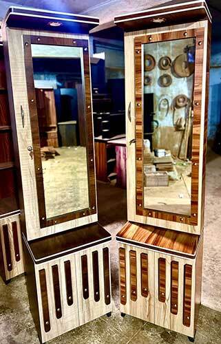Partical Board   Dressing Table - Brand Name: Custom Crafted
