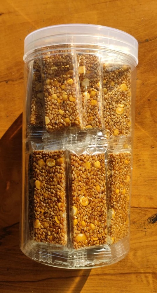 Sesame White Burfi Plastic Box