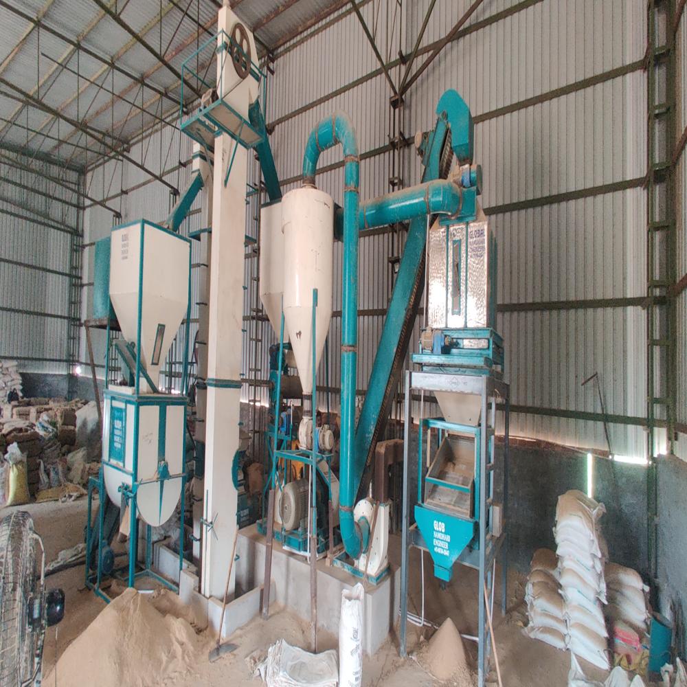 Horizontal Feed Plant - Automatic Grade: Semi-automatic