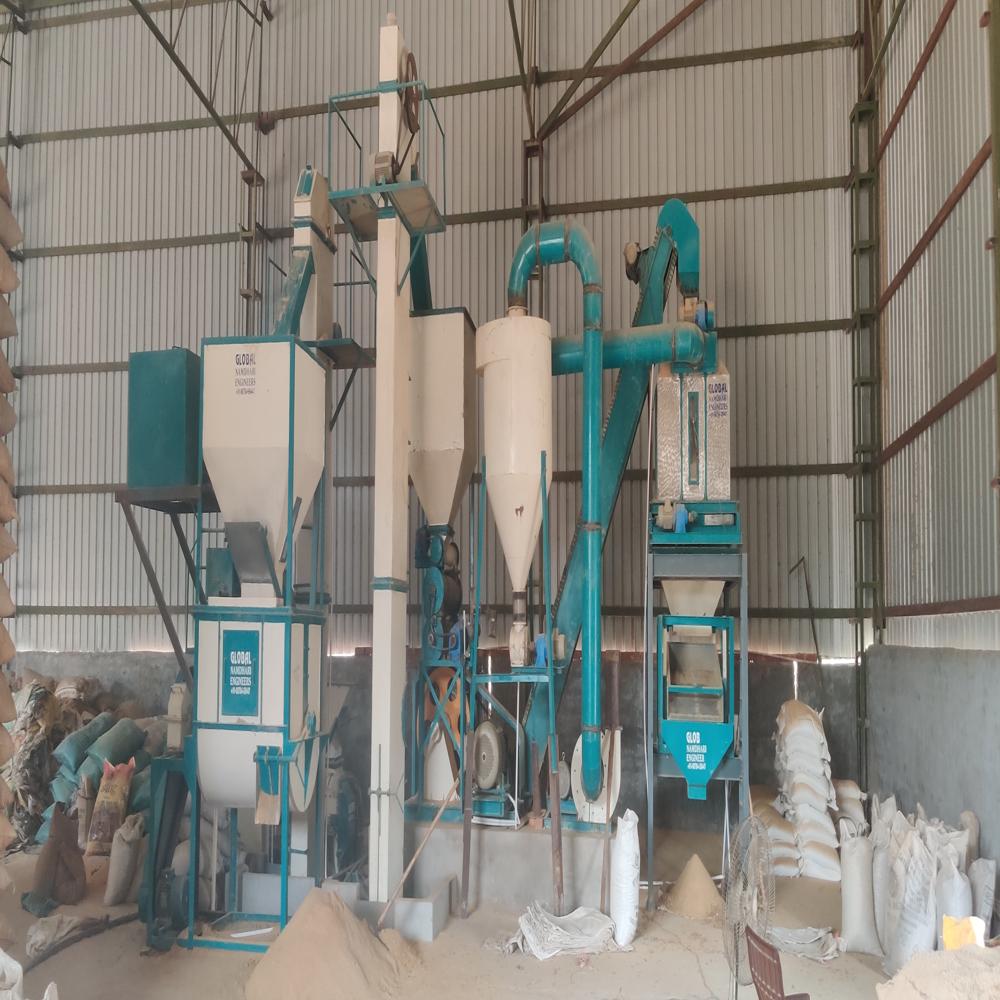 Horizontal Feed Plant - Automatic Grade: Semi-automatic