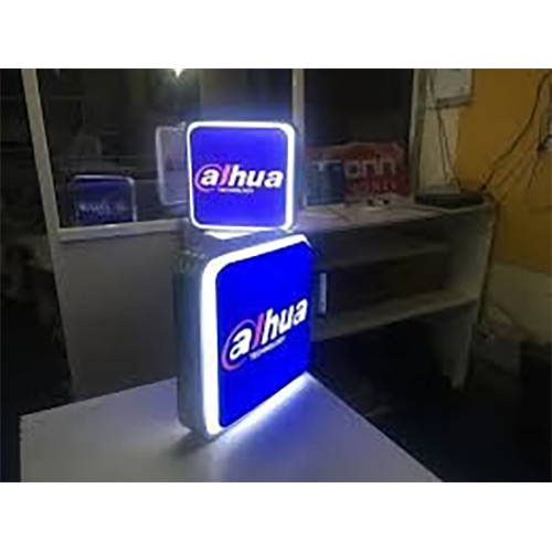 SQUARE LED DISPLAY SCREEN