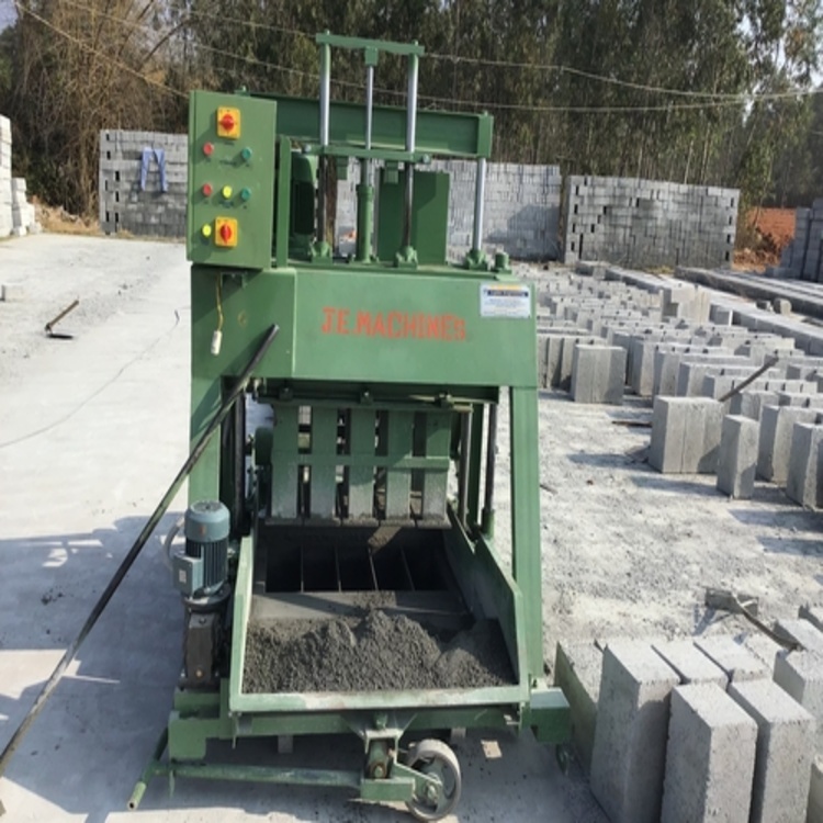 Hollow Block Making Machine