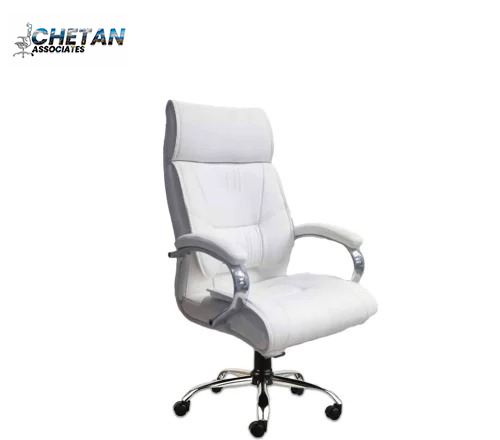 White Re-volving Chair
