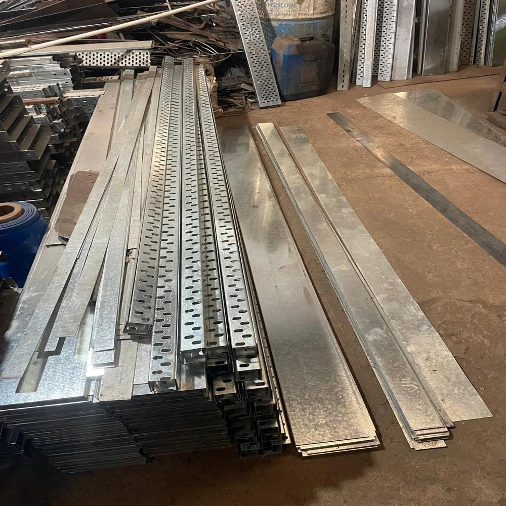 Aluminium Cable tray 300 MM x 50 MM X 2 MM