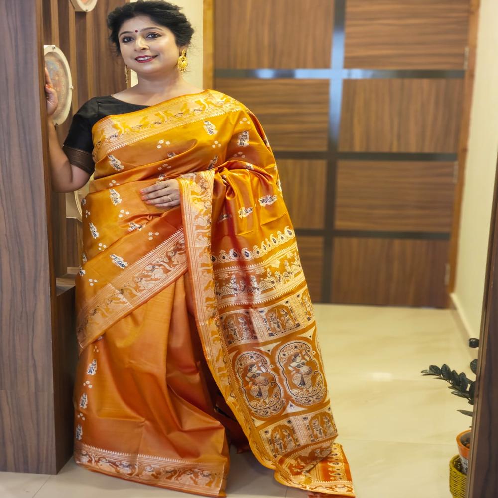 Golden rust Minakari Baluchari saree