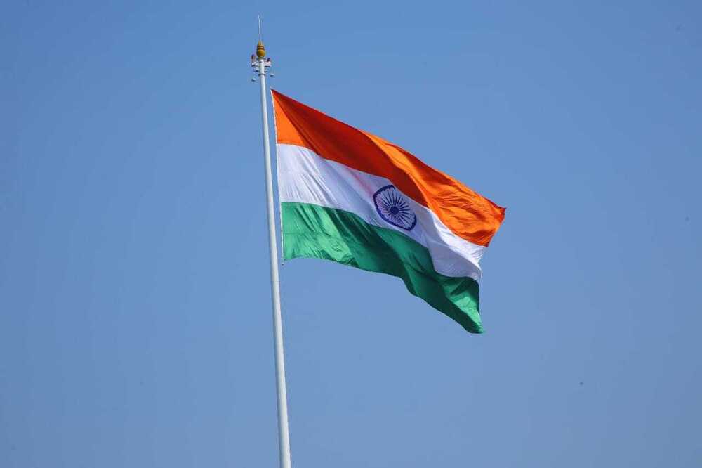 उच्च मस्त भारतीय ध्वज