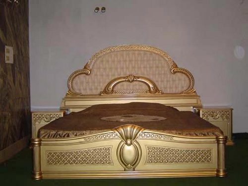डिज़ाइनर डबल बेड्स