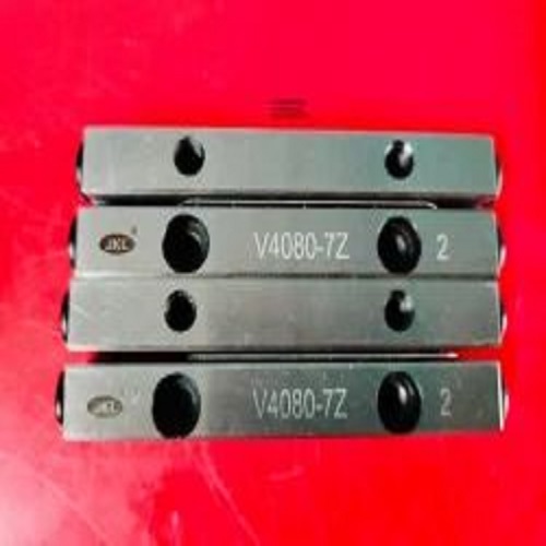 R 4080 X7Z -JKL CROSS ROLLER GUIDE