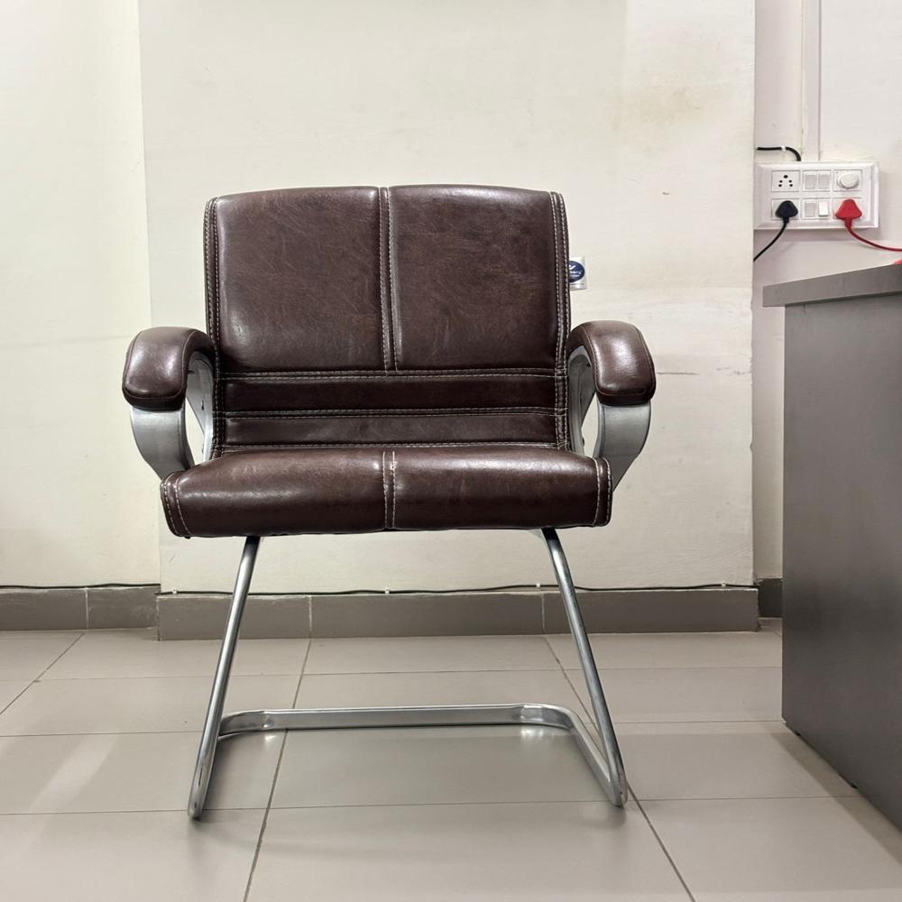C110 Visitor Chairs - Artwork: Machine Made