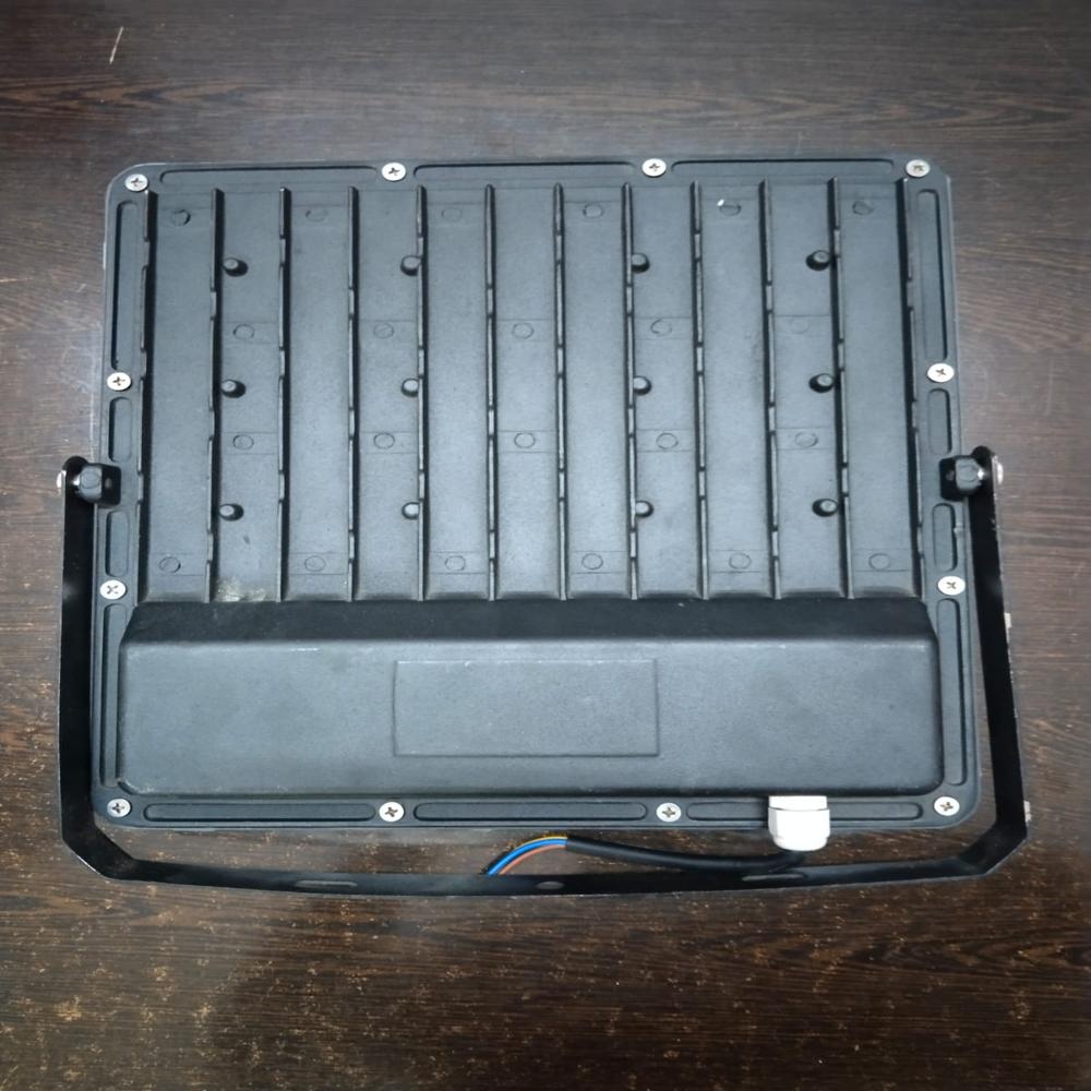 Led Flood Light - Operating Temperature: 6500k Kelvin (K)