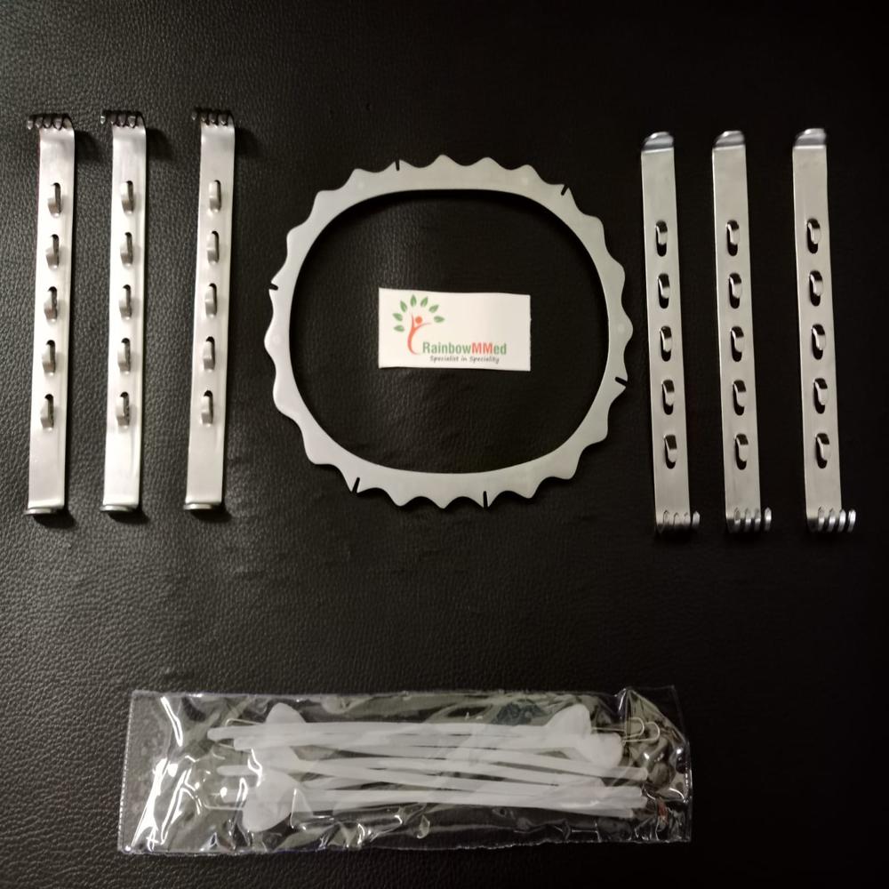 Turner Warwick Ring Retractor With 4 Blades OR Grade Urethroplasty