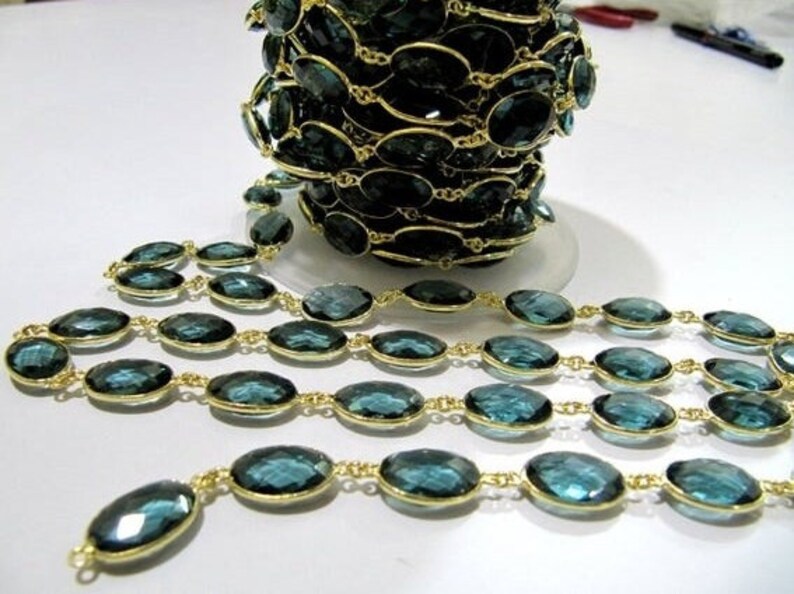 London Blue Topaz Quartz Oval Shape Bezel Connector Chain 10x13mm Size Chain